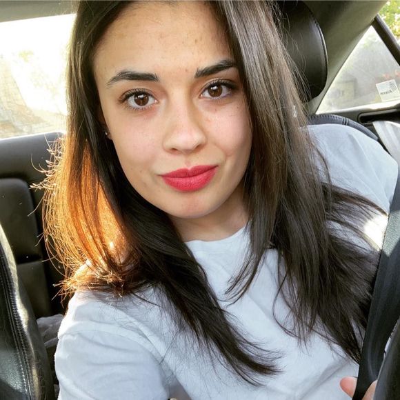 Meet your Posher, Veronica - Picture 1 of 1